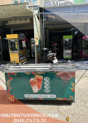 Xe bánh mì gỗ